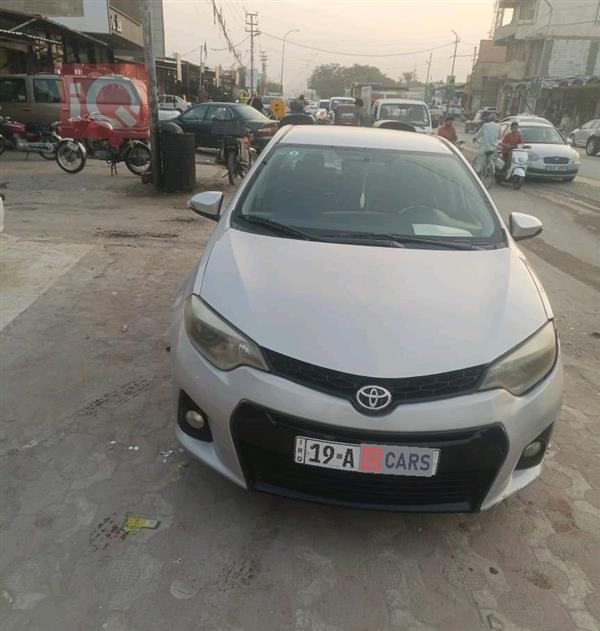 تويوتا كورولا 2015 للبيع في العراق - كربلاء